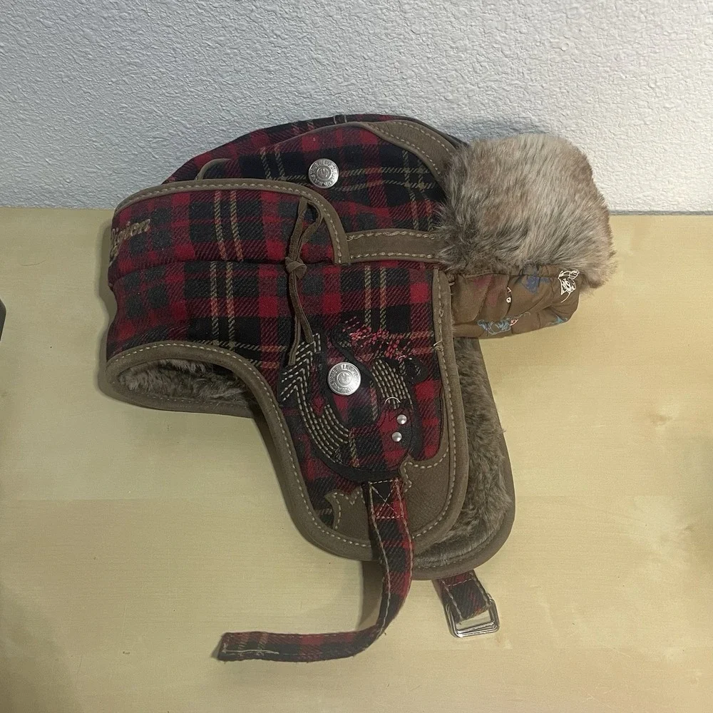True Religion Men Plaid Trapper Hat Ear Flap Faux Fur Lined Red Black L/XL